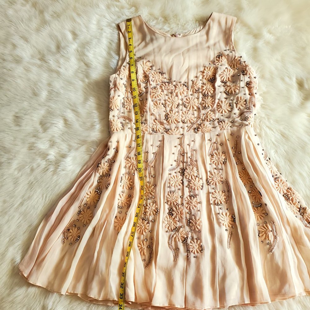 Jenny Yoo Collection Blaire Hand Embroidered/Embellished Dress in Blush … - Picture 16 of 16